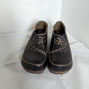 L' Artiste Navy Blue Burbank Clogs